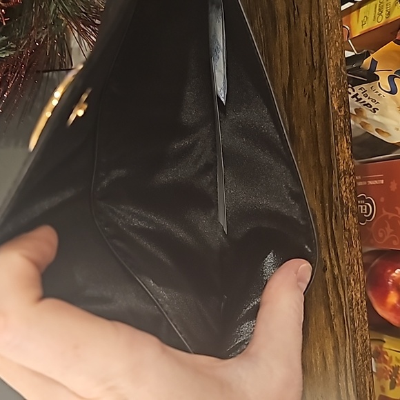 Giorgio Armani black bag - Picture 4 of 4